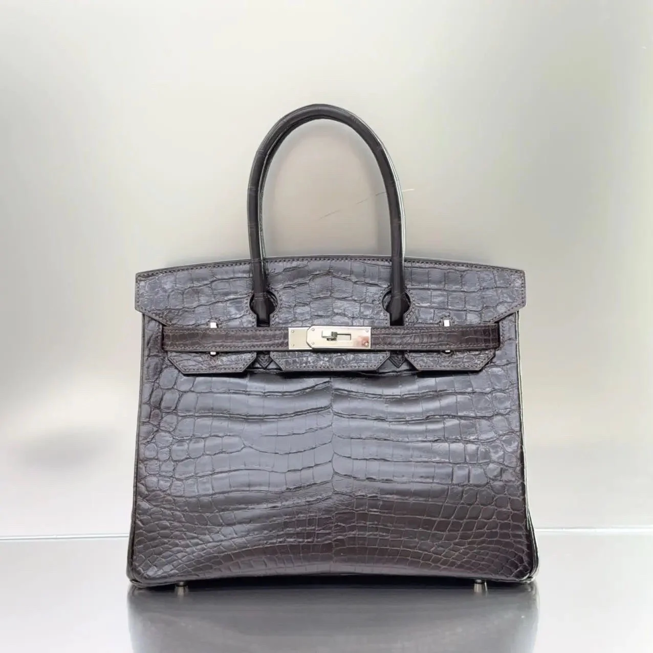 Birkin 30｜88石墨灰，亮面尼罗鳄，银扣，框H