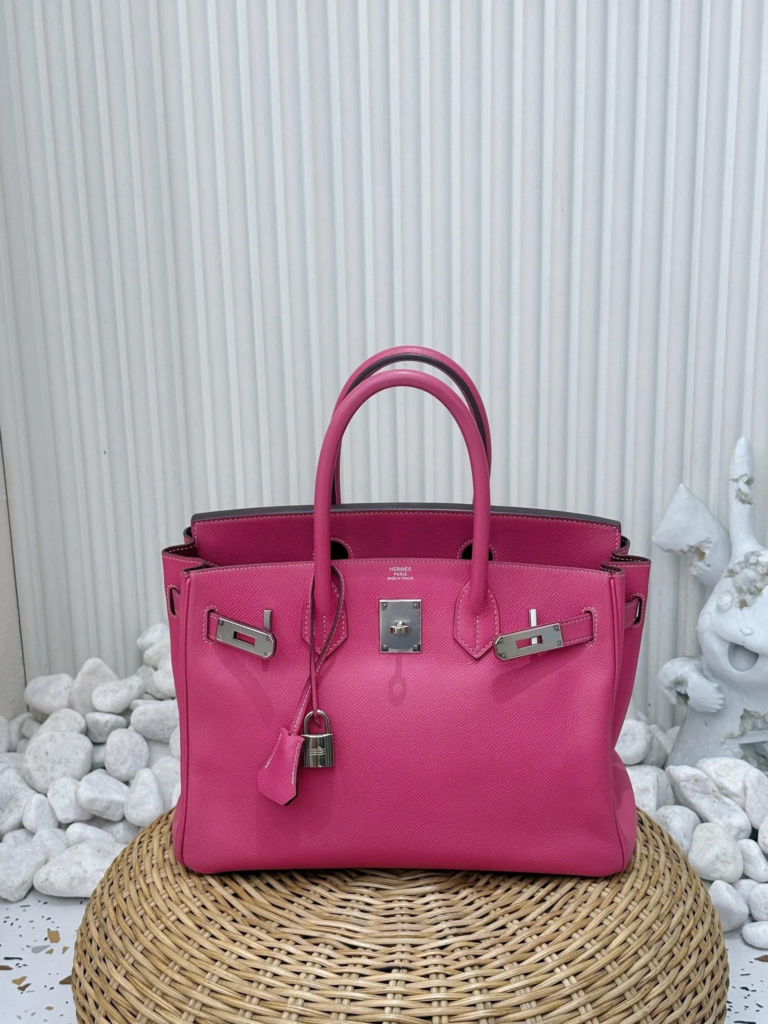 Birkin 30｜Rose Tyrien 糖果粉，内拼Rubis红宝石红，Epsom牛皮，银扣，框O刻