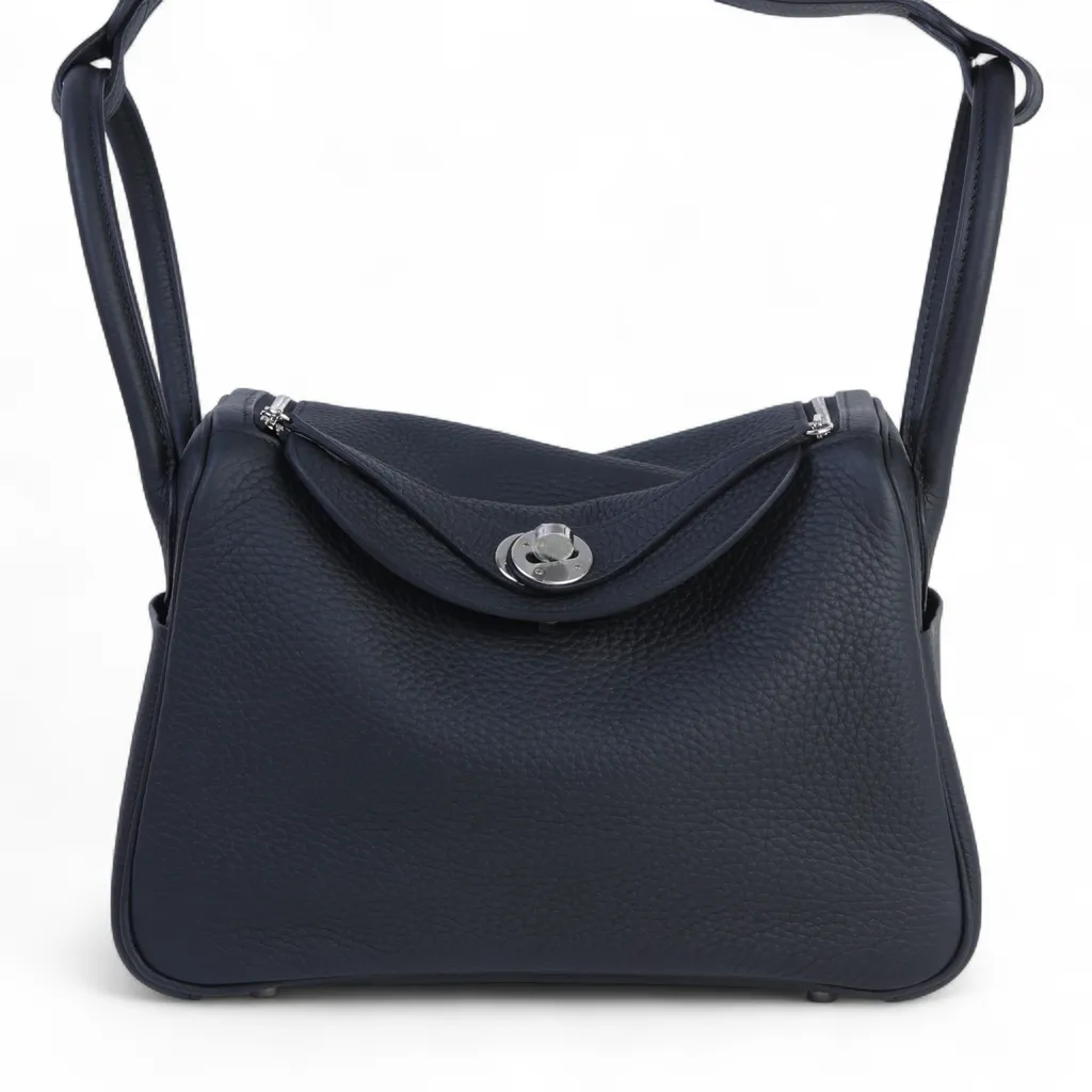 Lindy 26 Noir (89)