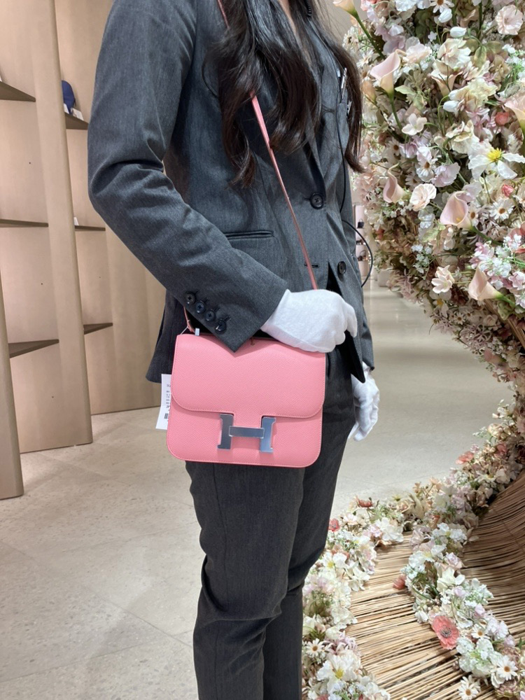 https://img.ginzaxiaoma.com/images/20250912/d712e859eac60ac63e550d3ba6c9fe52.jpg