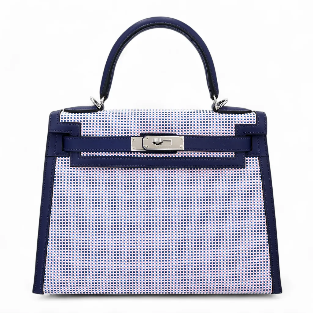 Kelly 28 Sellier White (01) Mauve Pale (09) Bleu Saphir (73)