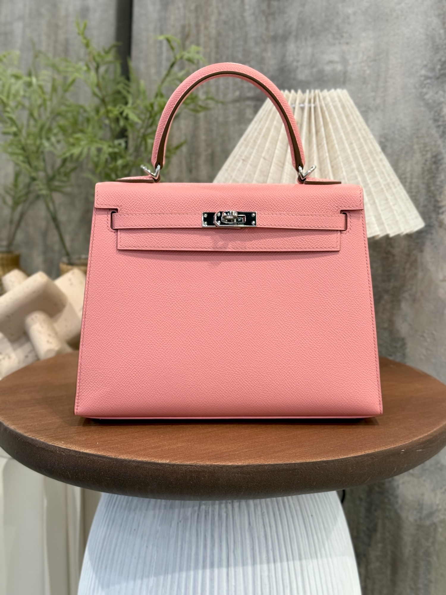 https://img.ginzaxiaoma.com/images/20250919/ba000ccd812a8a7eaae2268a66c87cbc.jpg