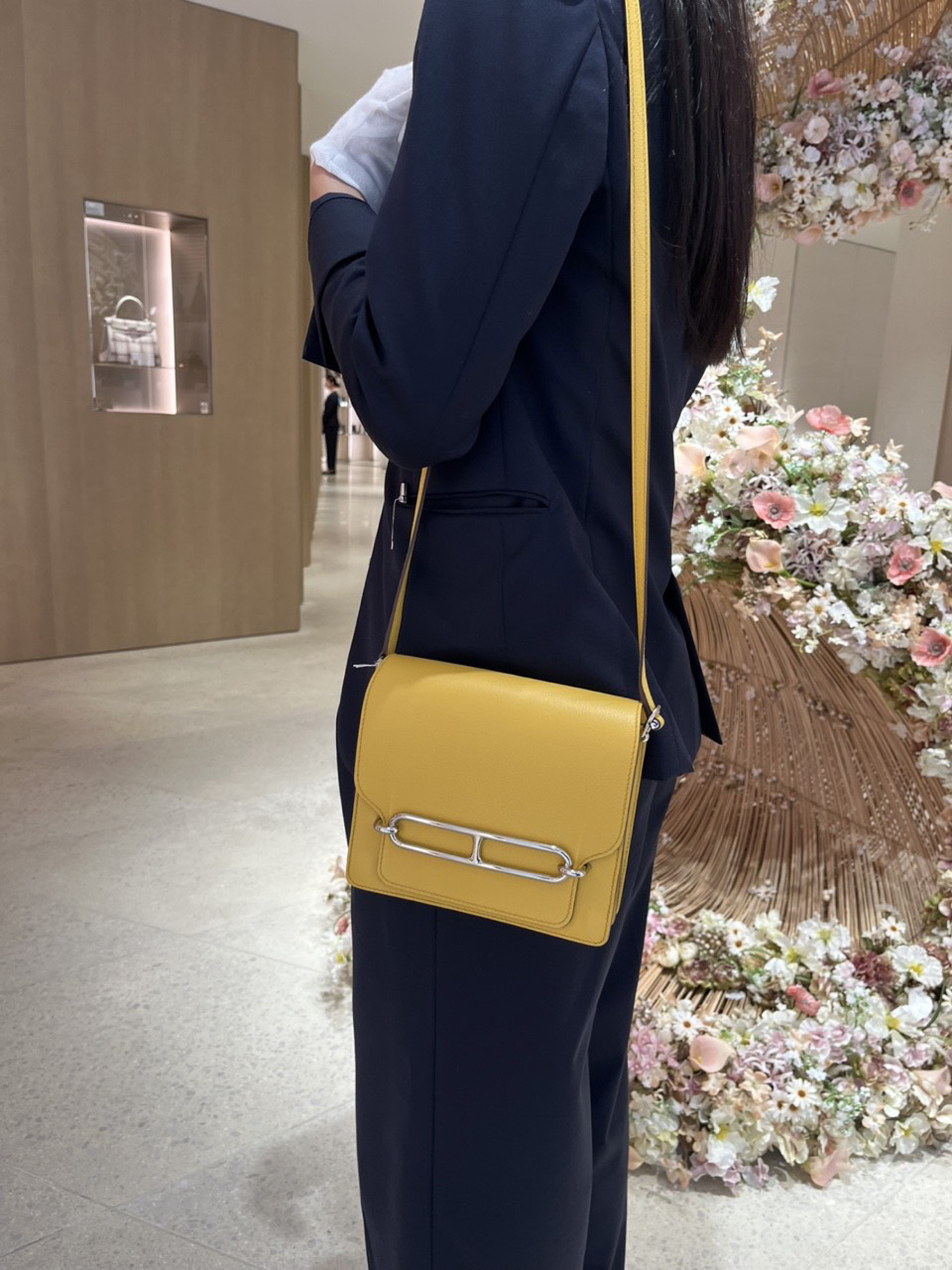 https://img.ginzaxiaoma.com/images/20250924/e0127f45b63519e3631f8b2259c3a161.jpg
