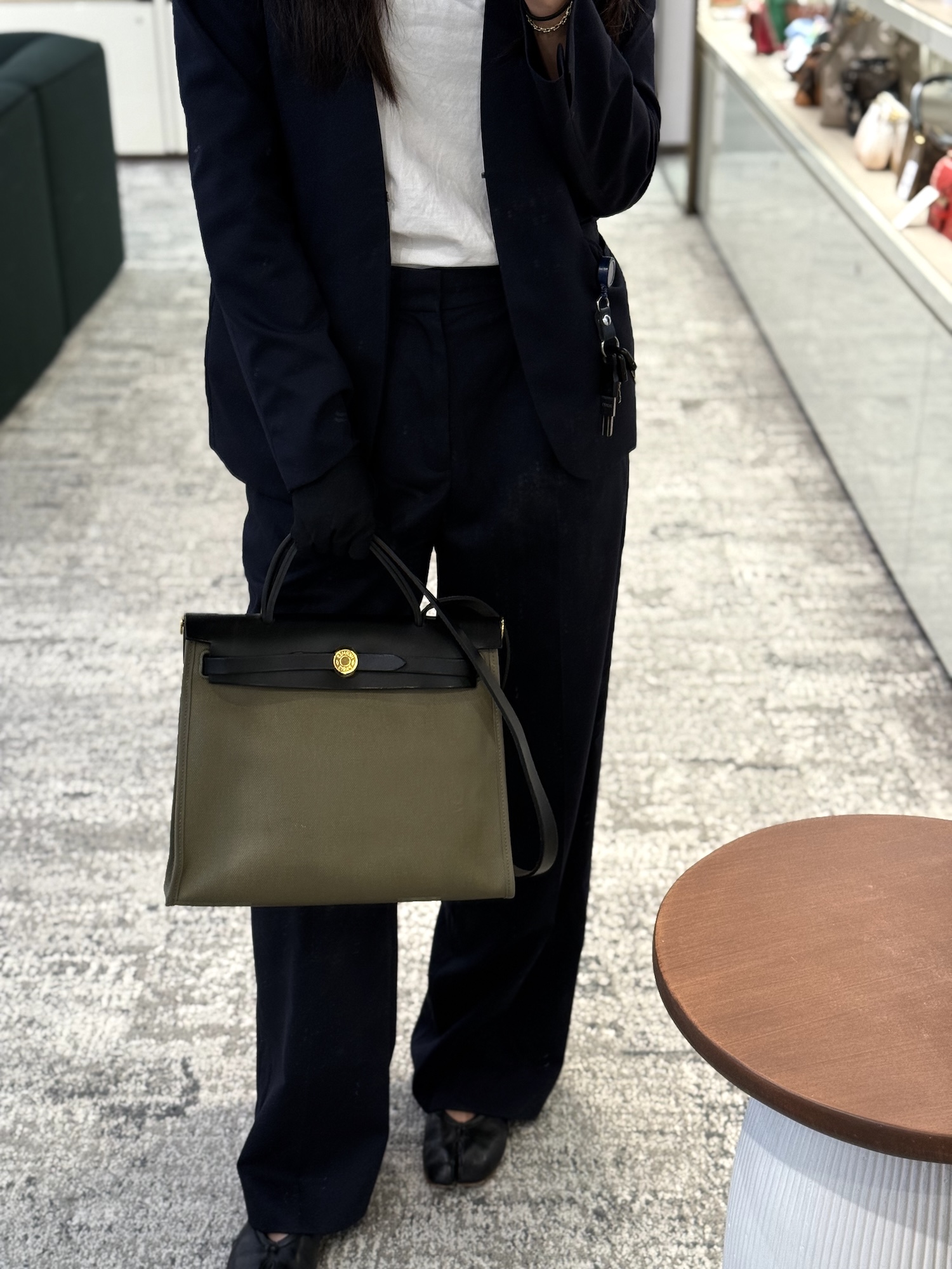 https://img.ginzaxiaoma.com/images/20251003/b1ef9d487af90de12efeb38bf3d52a8a.jpg
