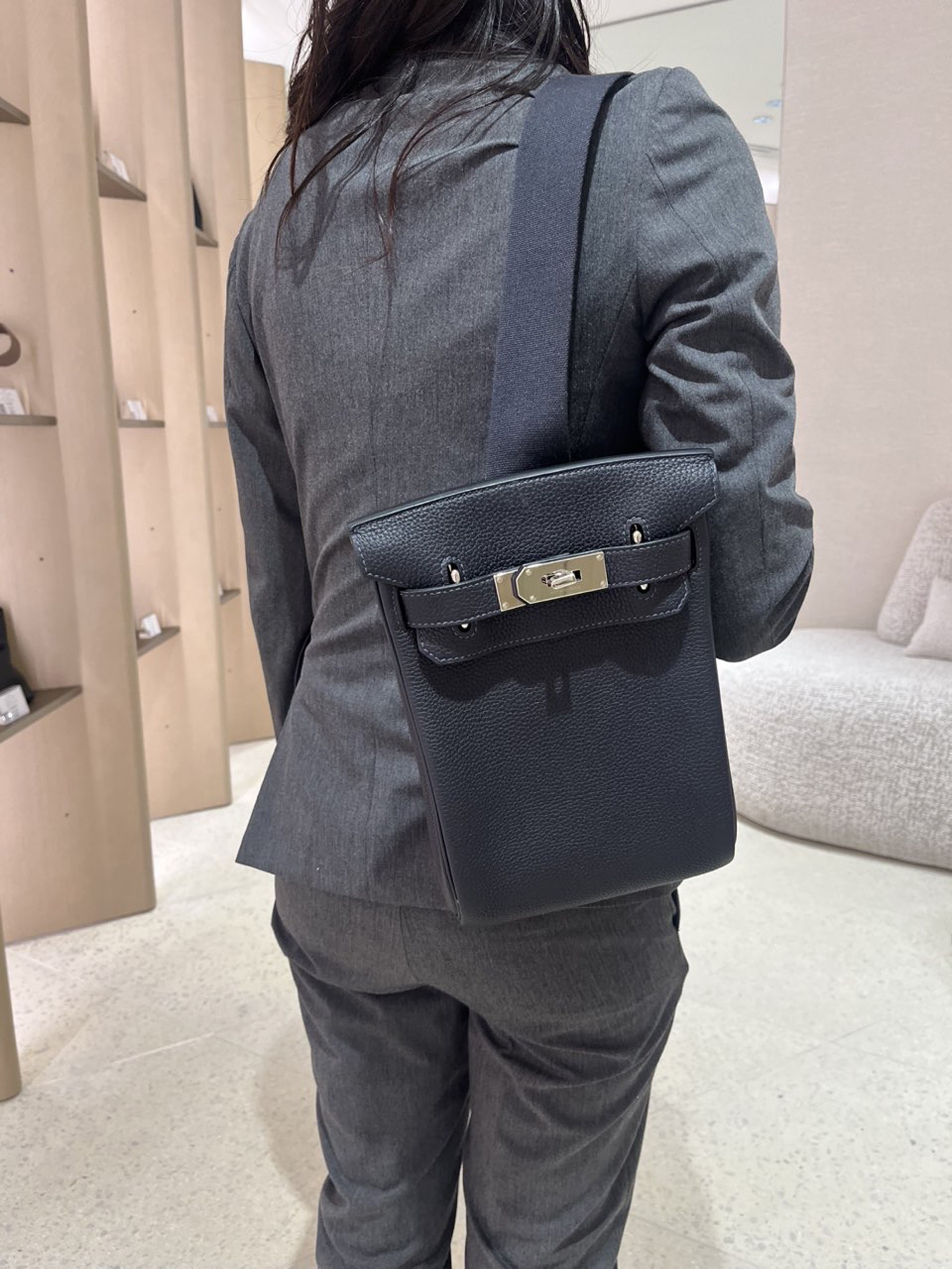 https://img.ginzaxiaoma.com/images/20251003/d4a7e83dbb589a18c87178d1bcb330e3.jpg