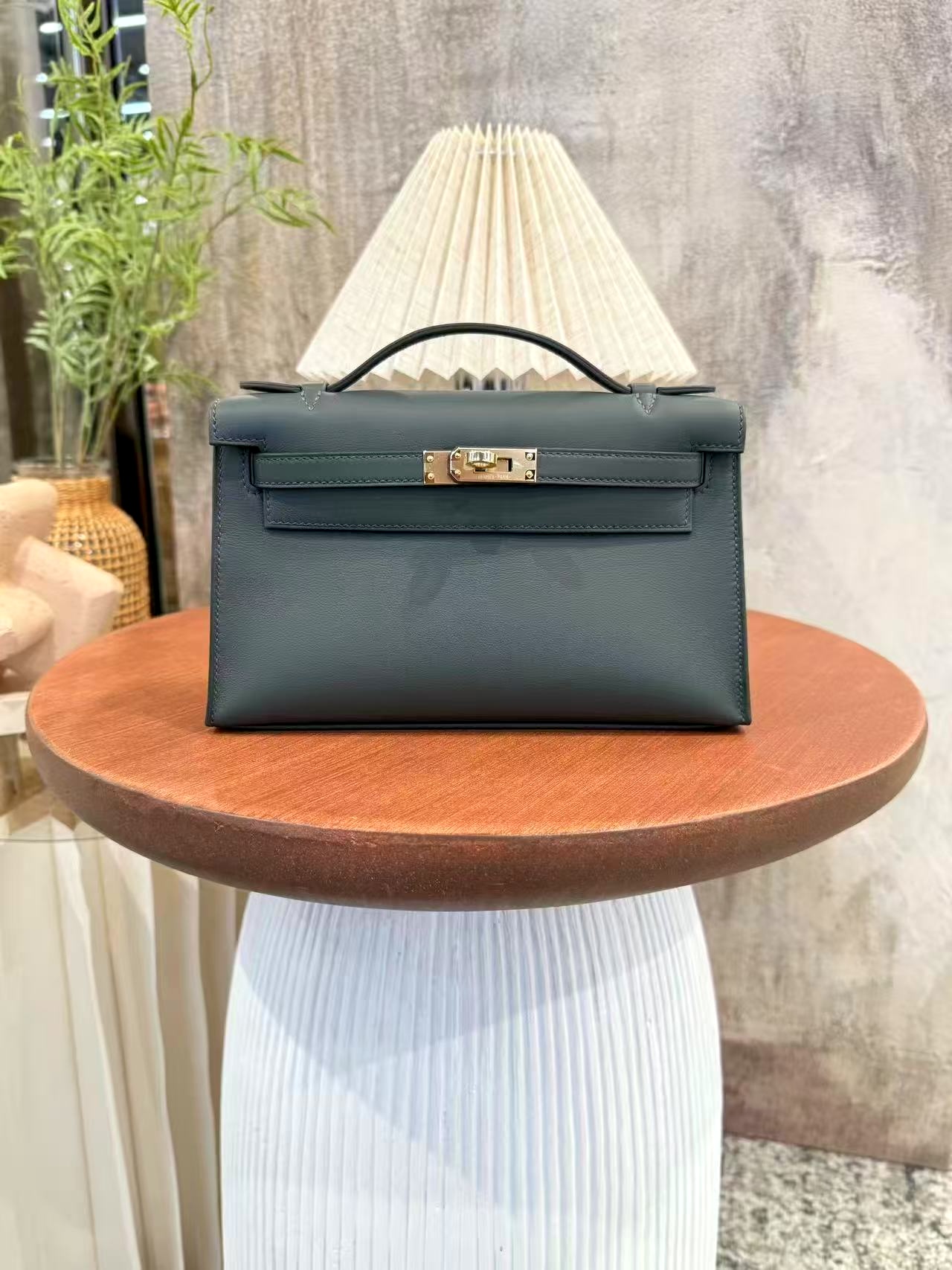 https://img.ginzaxiaoma.com/images/20251020/092ef5ab955f18814a49660772aaf6bd.jpg
