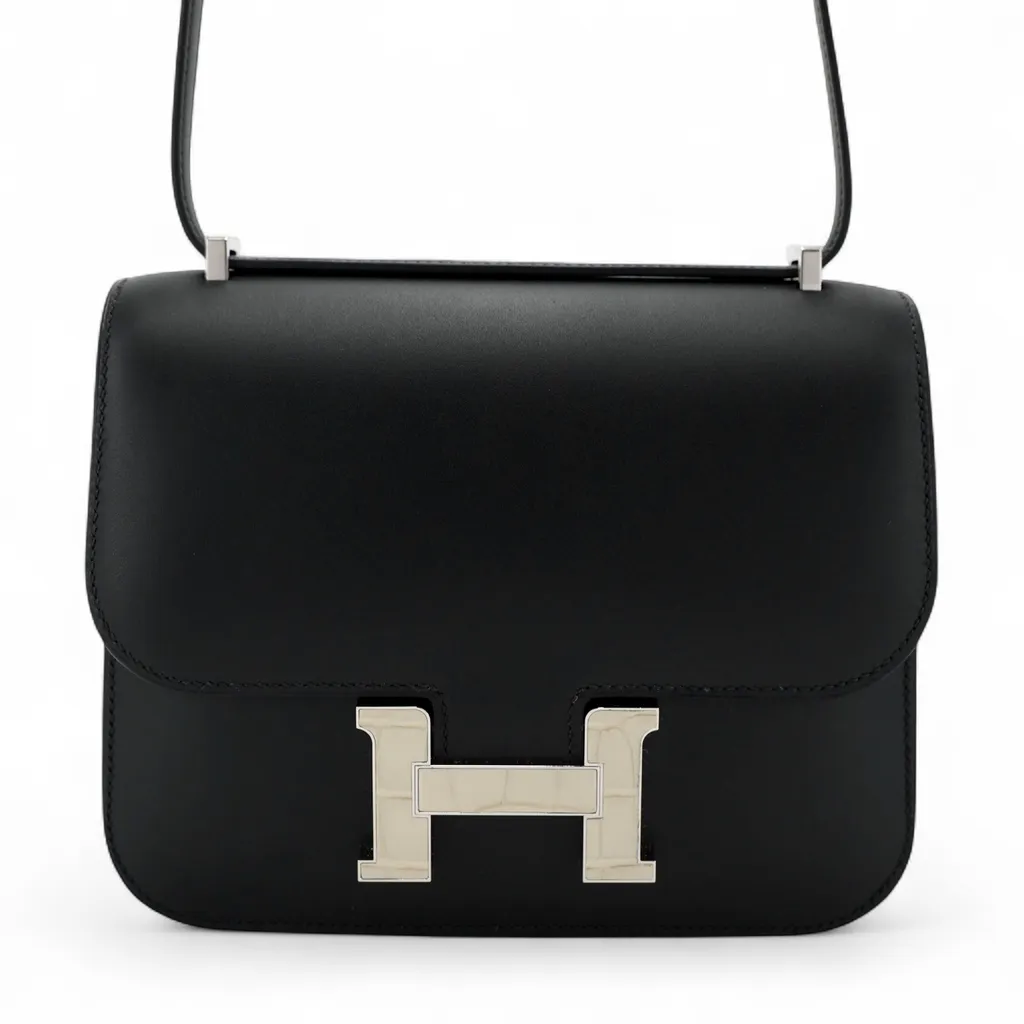 Constance Mini Black (89)