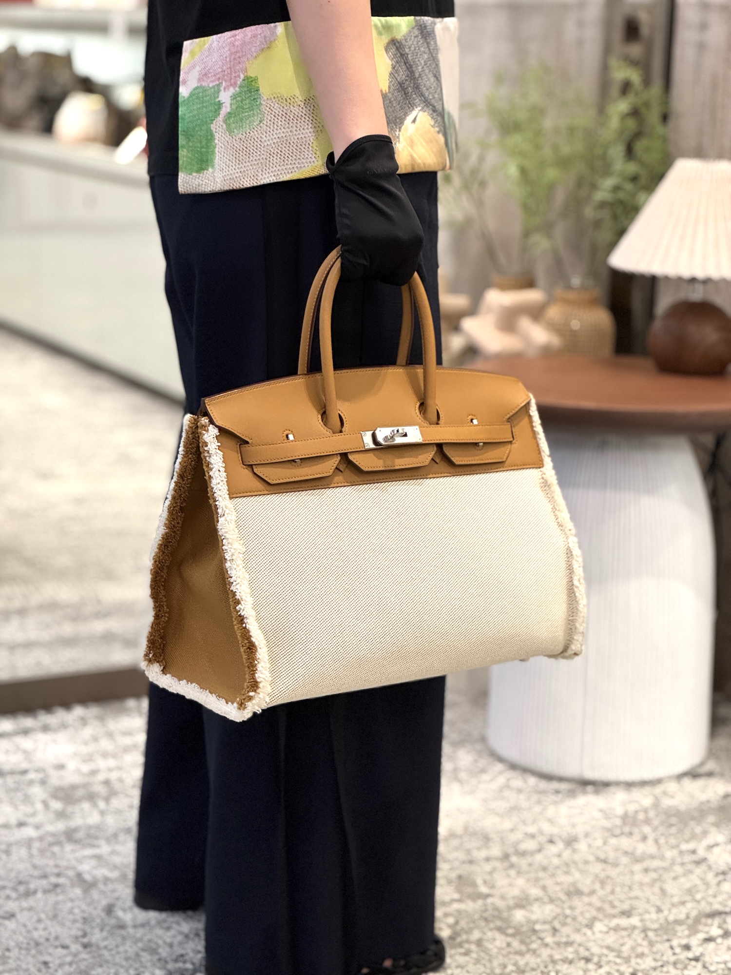 https://img.ginzaxiaoma.com/images/20251020/251f13a4495d66026cbb4cb8be682591.jpg