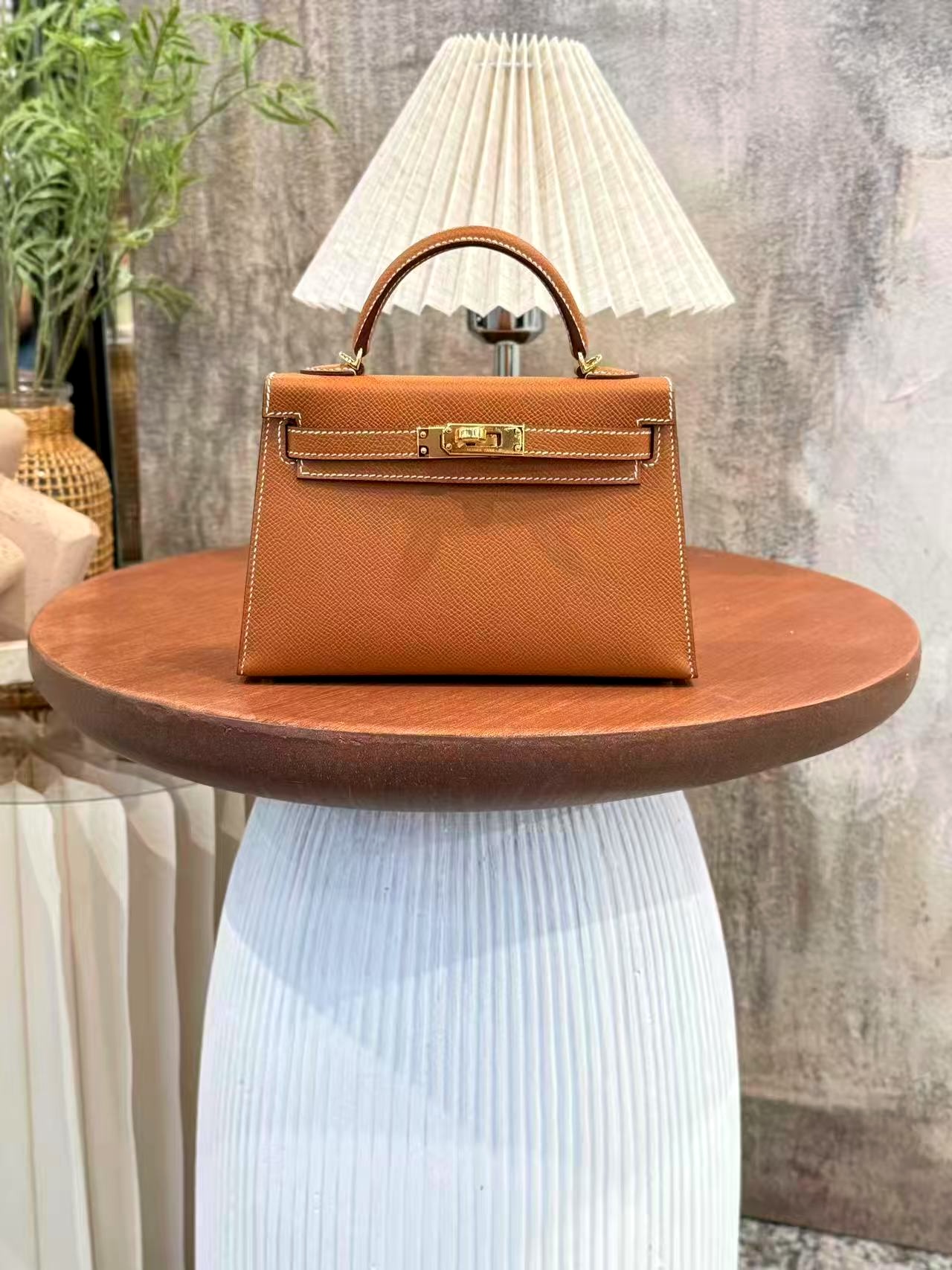 https://img.ginzaxiaoma.com/images/20251020/3ffcaddd65cc9fd9af43f2fd95145ce7.jpg