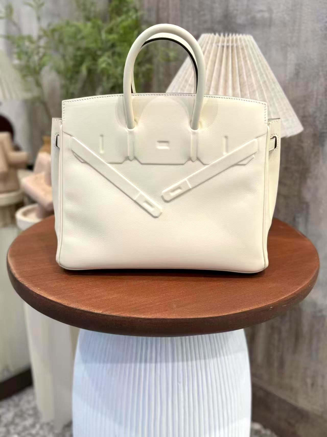 https://img.ginzaxiaoma.com/images/20251020/4c26390f10c71a7554346cca33c736fc.jpg