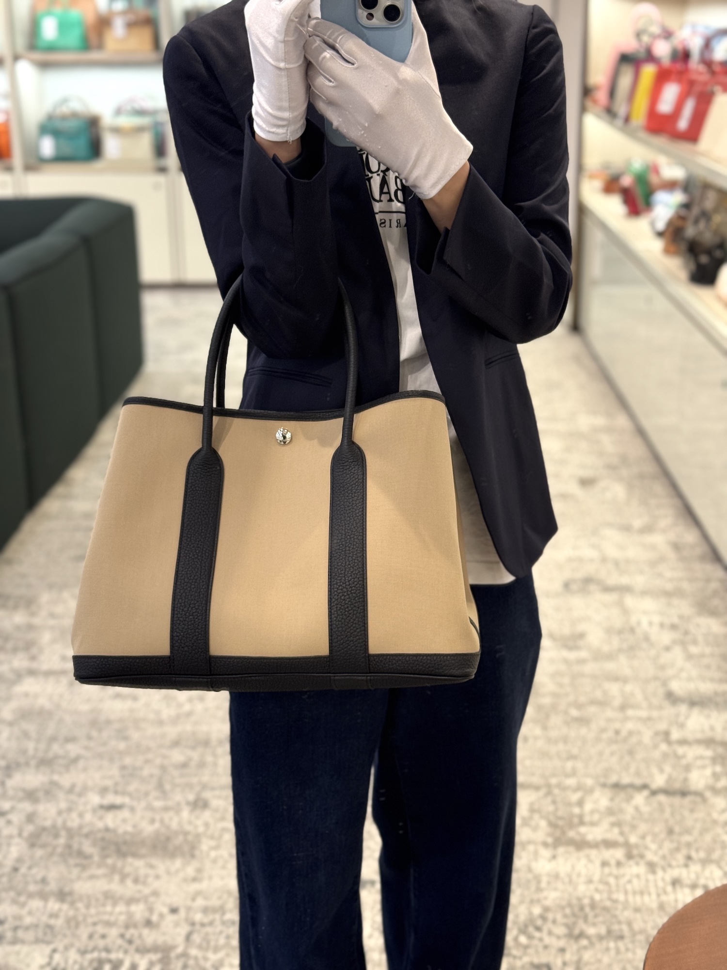 https://img.ginzaxiaoma.com/images/20251020/648806ec35cbd1cbb9411f0047aee514.jpg