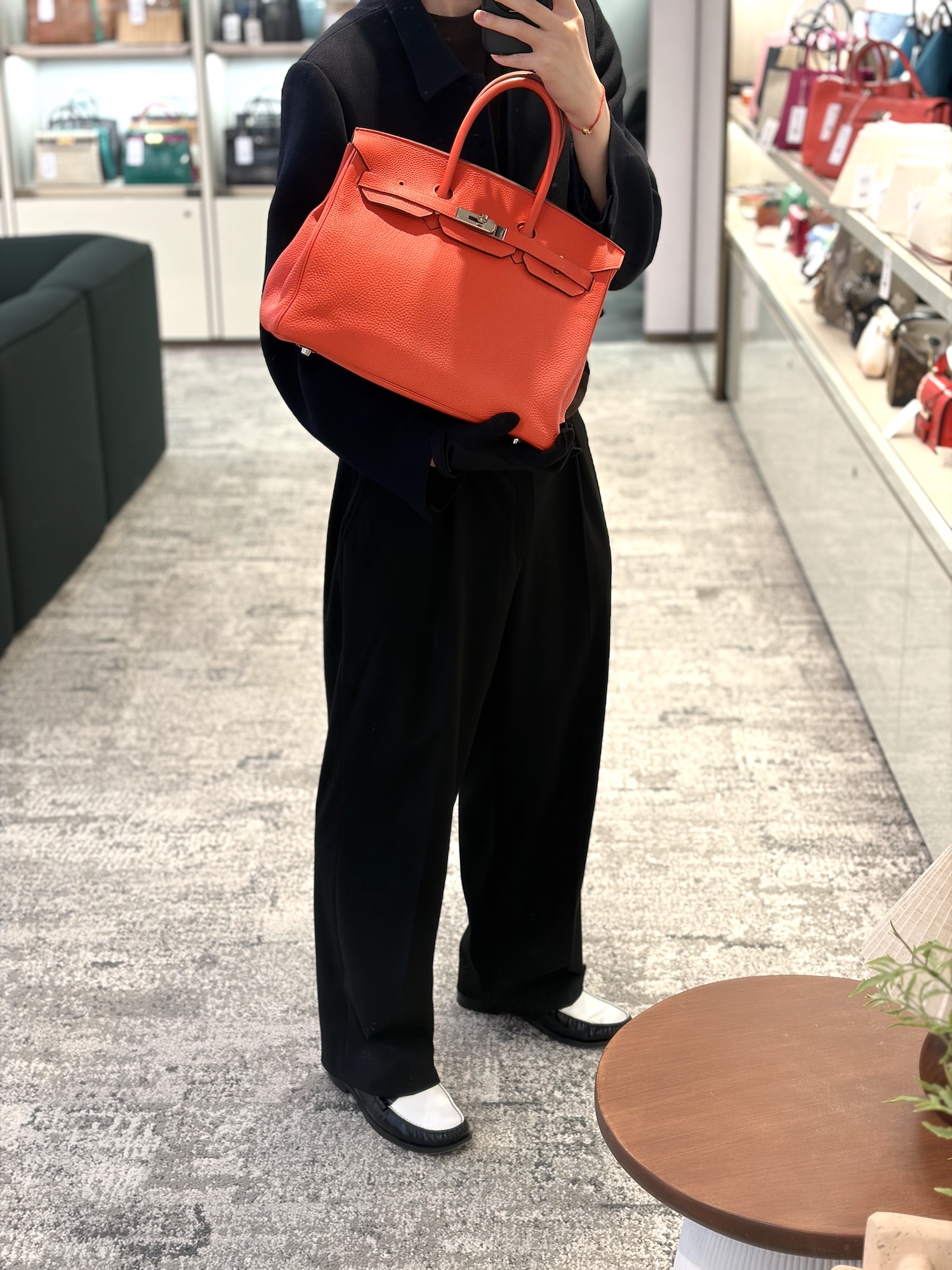 https://img.ginzaxiaoma.com/images/20251020/90f3df7a99ba7b68dc280fde4e9fb4fa.jpg