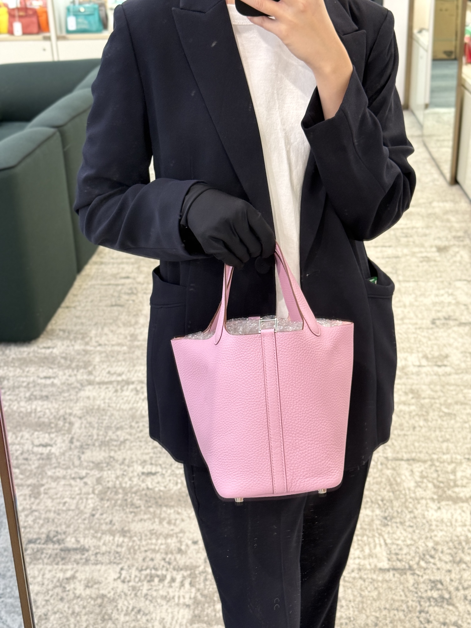 https://img.ginzaxiaoma.com/images/20251022/45333beea213b0af0e922438fc06fc81.jpg