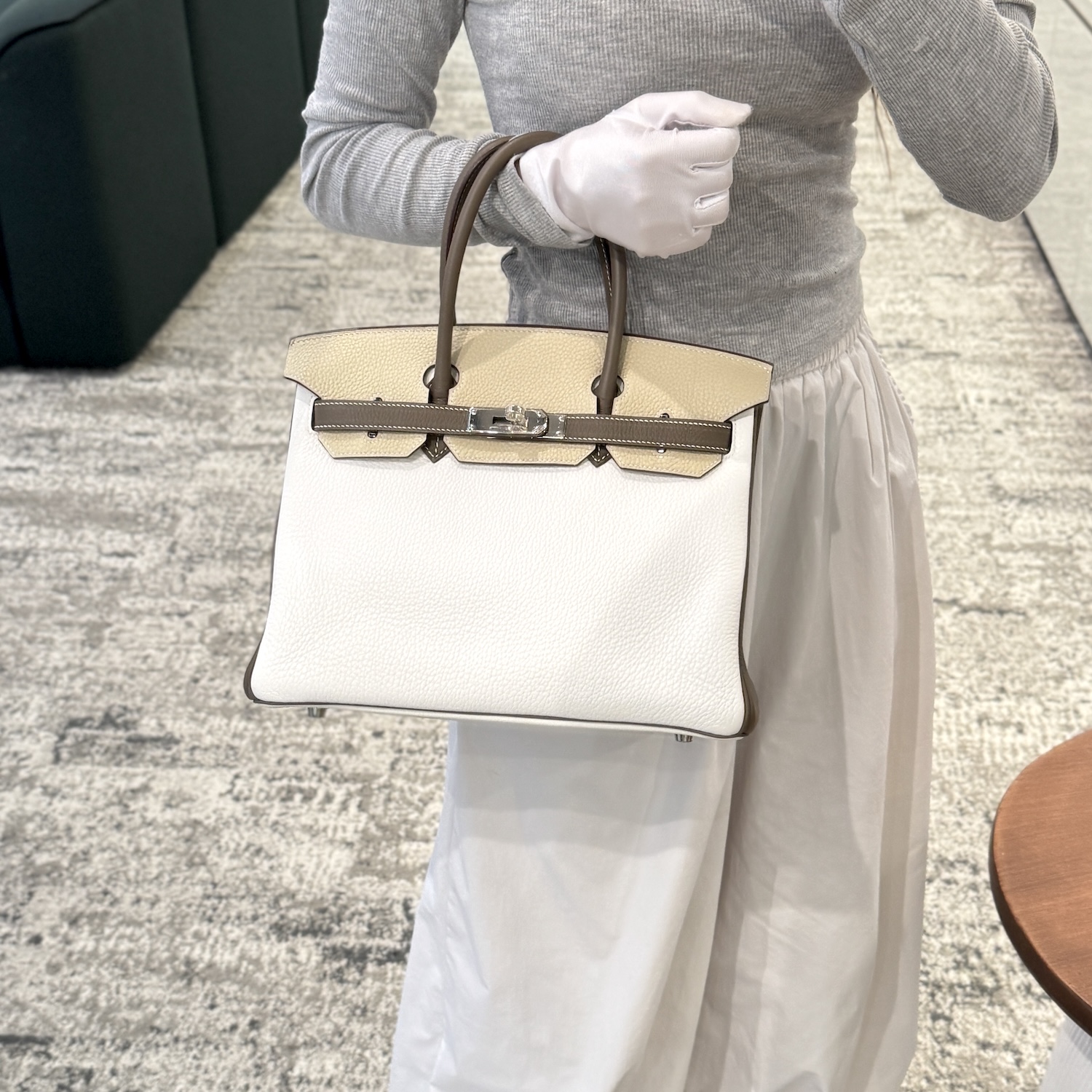 https://img.ginzaxiaoma.com/images/20251024/07d786335a3b668a90fc8865e2414223.jpg