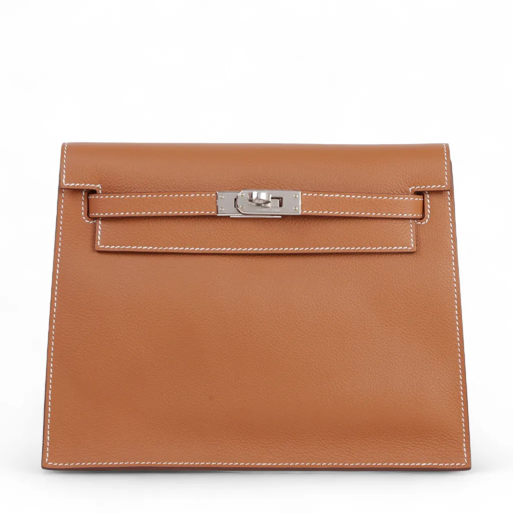 Kelly Danse Gold (37)