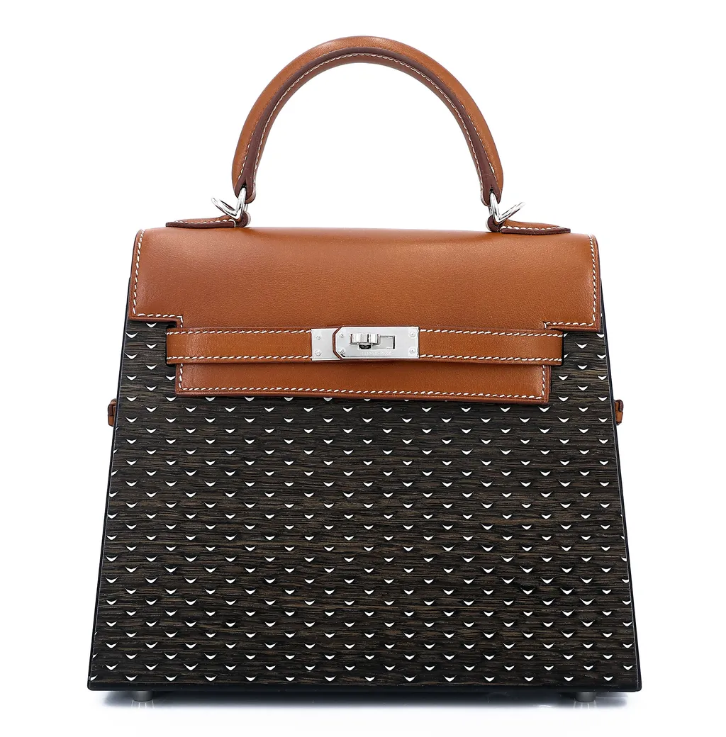 Kelly Wood 22 Noir (89) Fauve (34)