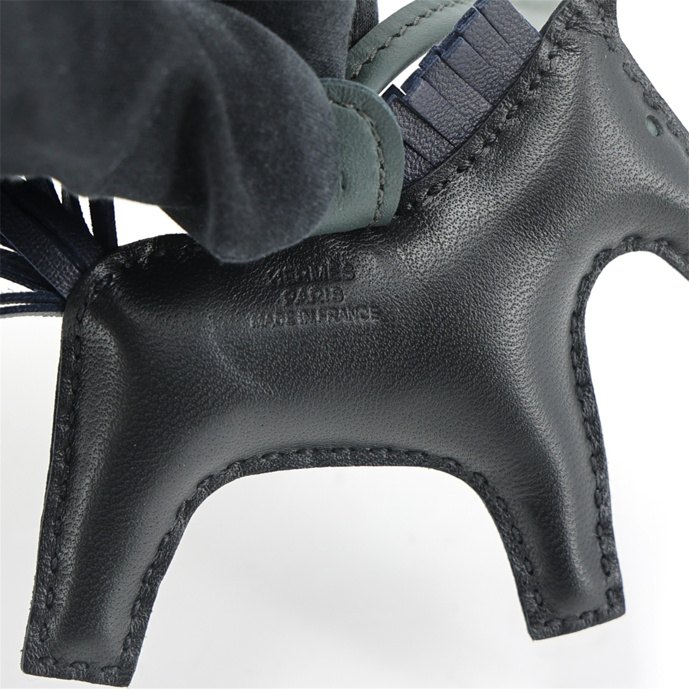 Brand New ( Rank N ) HERMÈS Rodeo PM Noir (89) Vert Mangrove (Q0