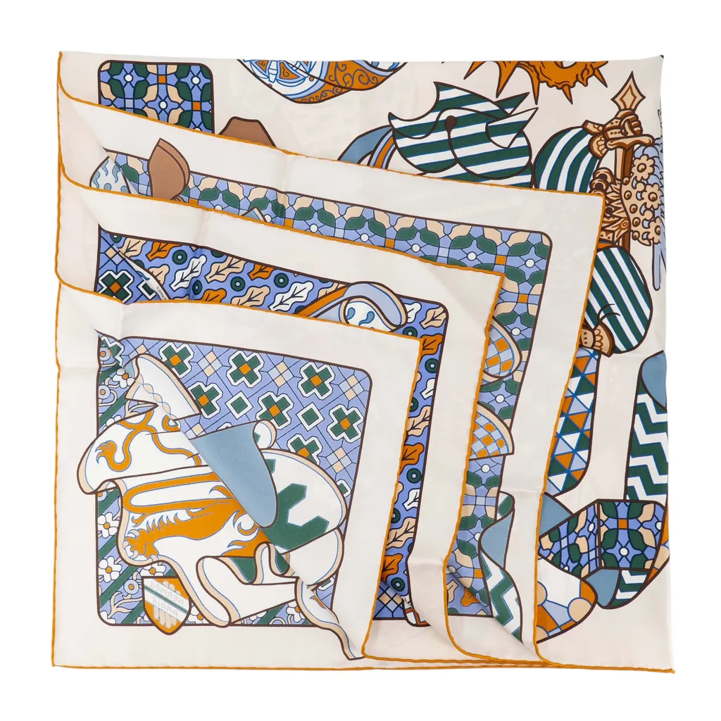 Carre 90 方巾 DUELS ONIRIQUES 米色 Beige 紫色