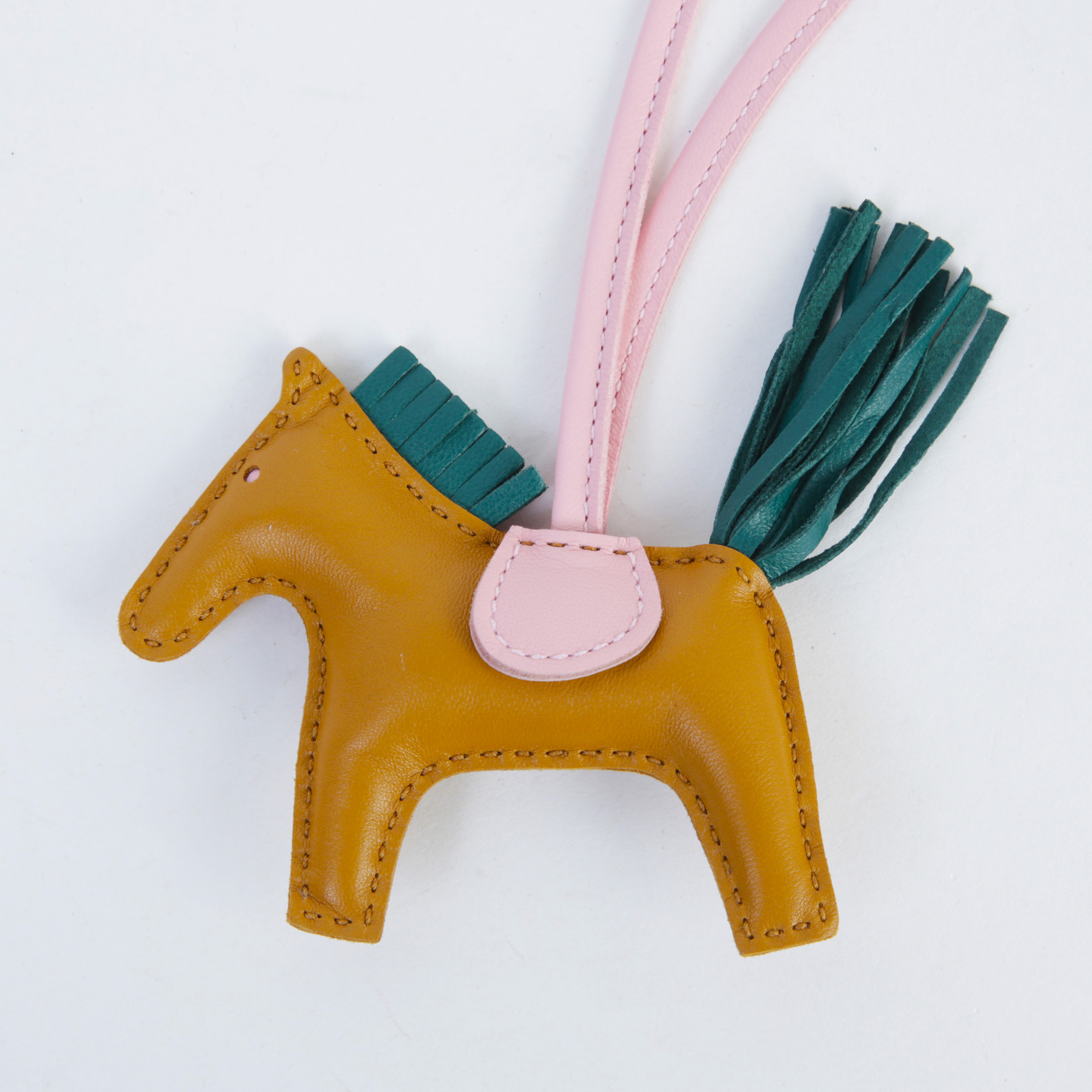 ランク SA HERMÈS エルメス ロデオPM セサミ (2S) マラカイト (Z6