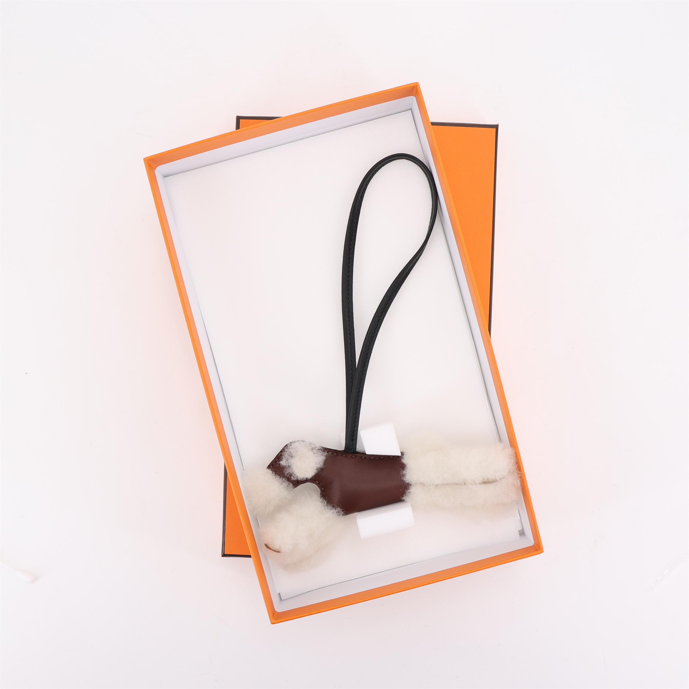 ランク N 新品 HERMÈS エルメス バディチャーム テール (4D) ブラック