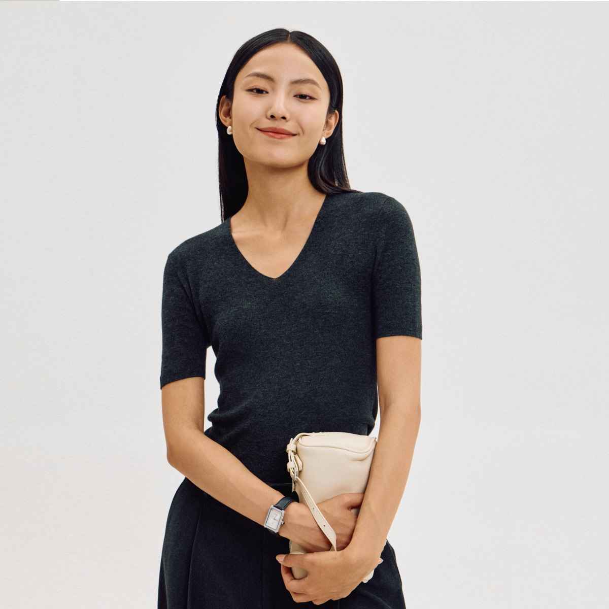 ランク N 新品 「デューン」スリムカシミア半袖ニット Size S ダーク 
