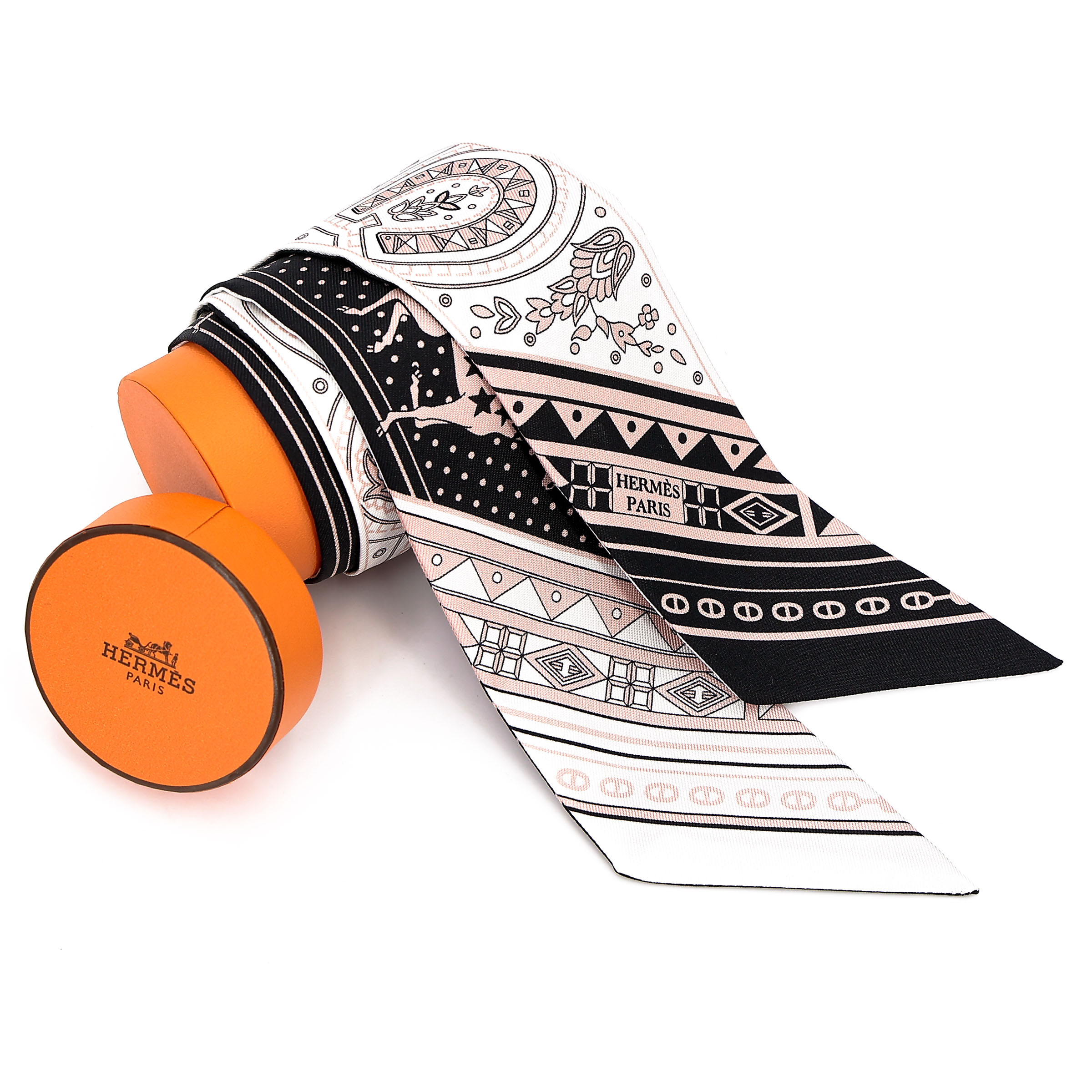 ランク N 新品 HERMÈS エルメス ツイリー シュヴァル・ドゥ・クール