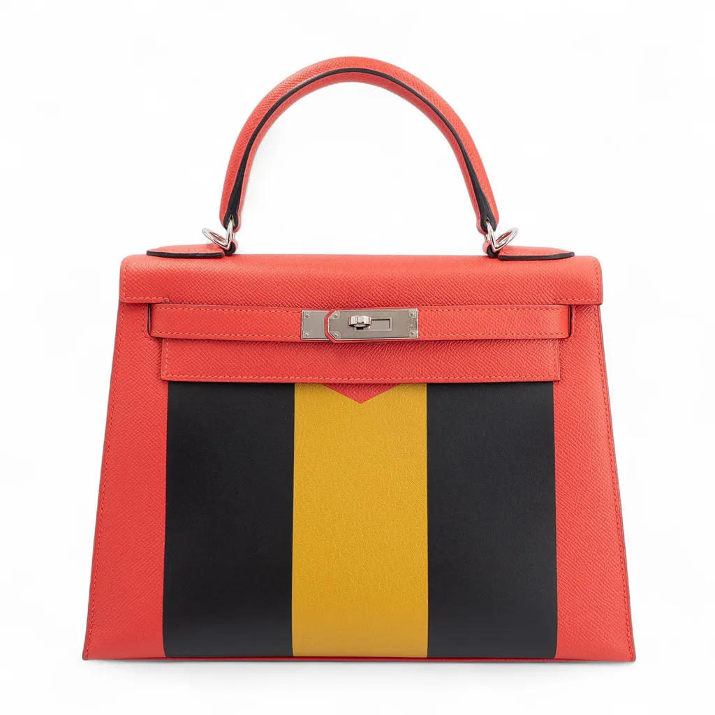 Kelly 28 Sellier Letter M Capucine (9T) Bleu Obscur (K7) Jaune Ambre (9D)