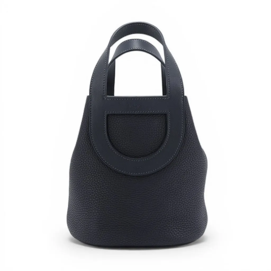 In-The-Loop 18 Caban (3Y)