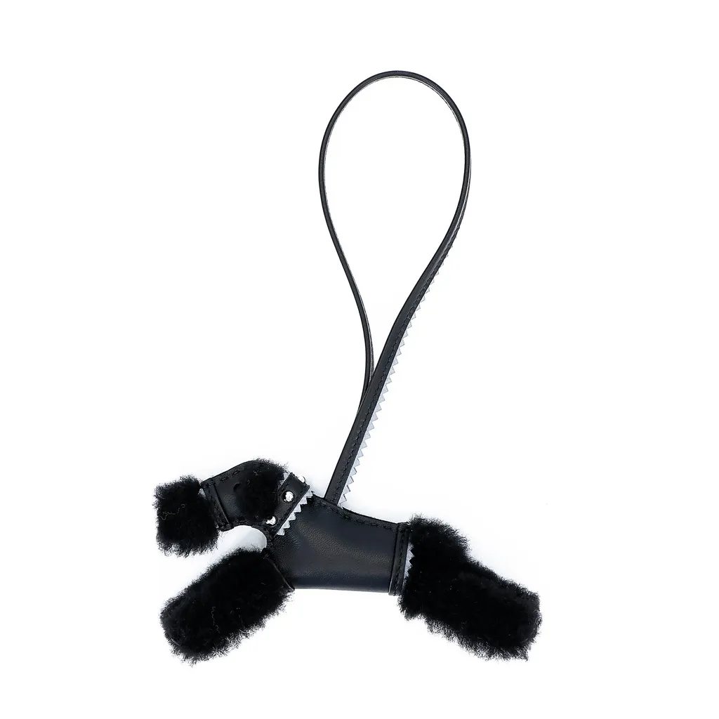 バディチャーム フォックステリア モチーフ ブラック (89) グリパンタン (P0)