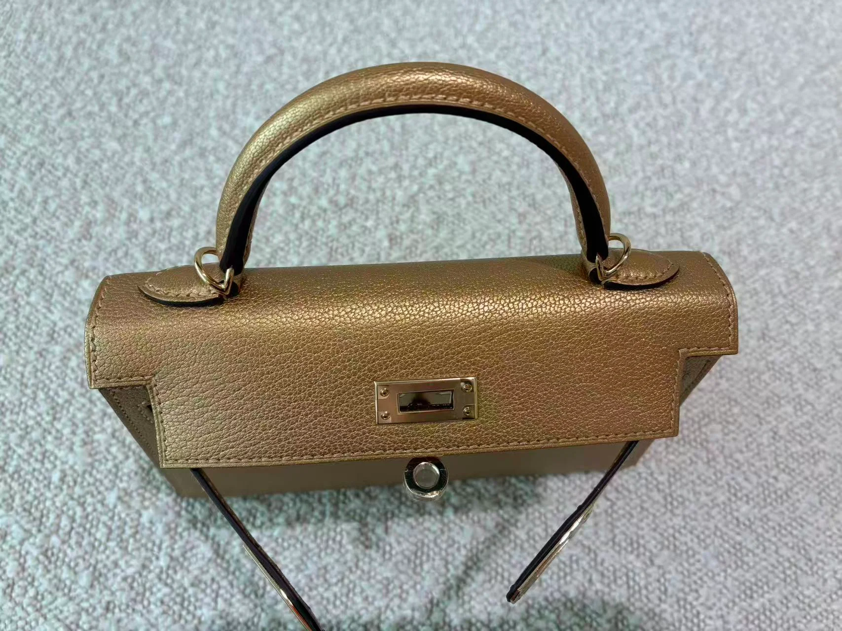 https://img.ginzaxiaoma.com/images/20260518/5911eb6bc493f732d38bd962b5d1ebdd.webp