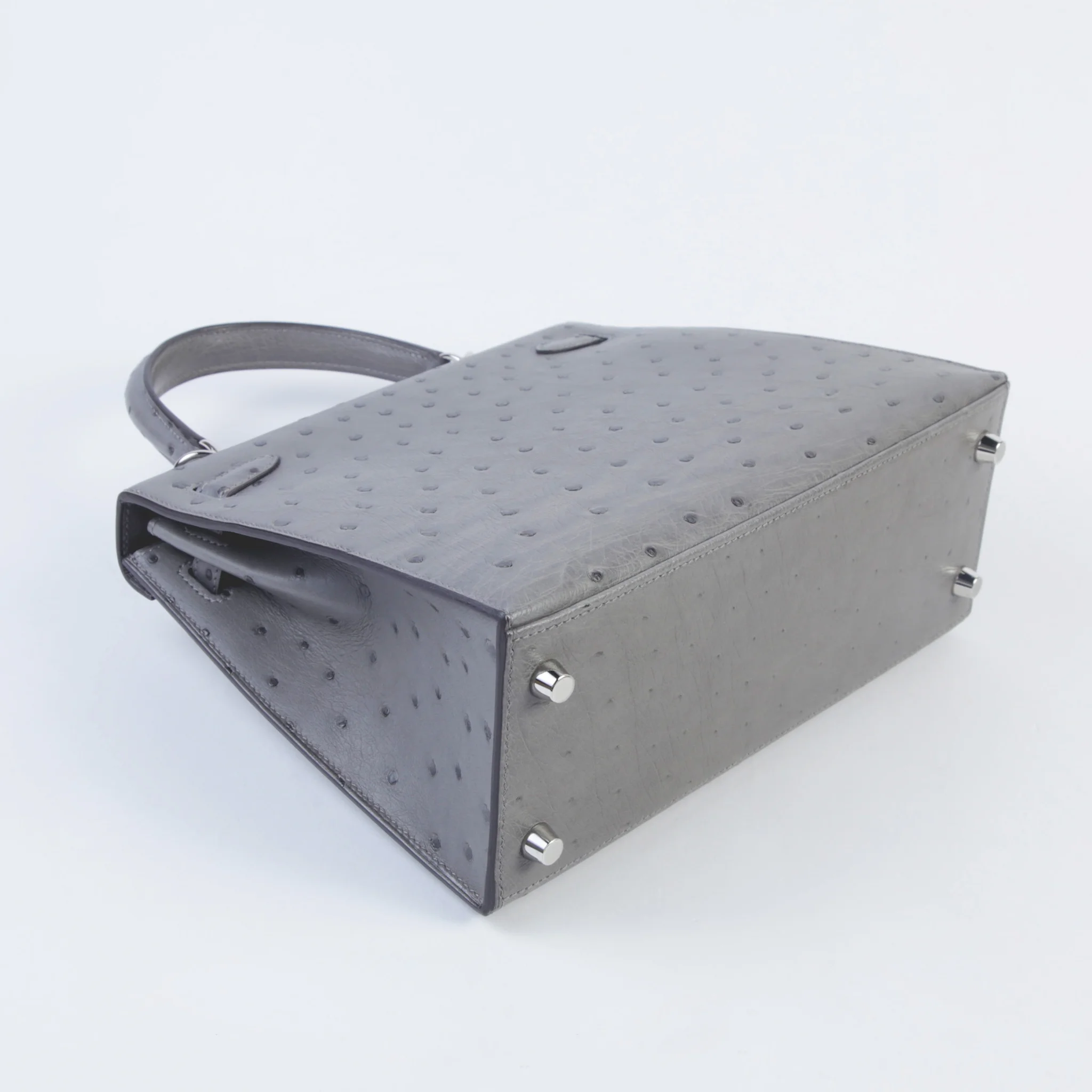 https://img.ginzaxiaoma.com/images/20260519/bbb8a09a8f1a74bba4b5edc903fc0cc6.webp