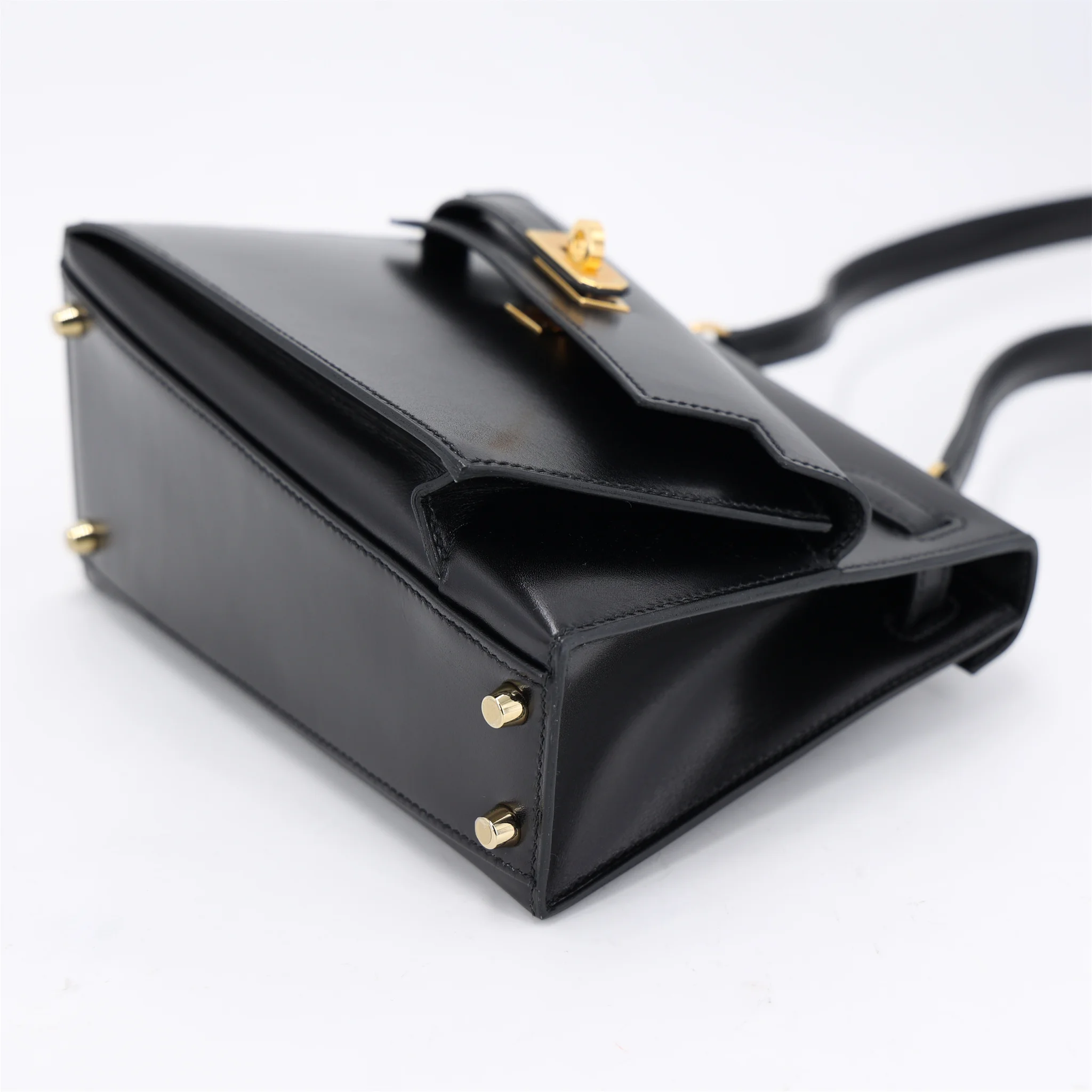 https://img.ginzaxiaoma.com/images/20260610/5ece386a14c35fda2b94f4d5831079bd.webp