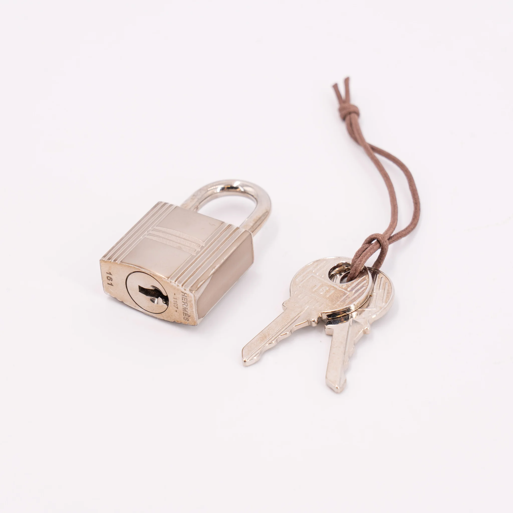 https://img.ginzaxiaoma.com/images/20260623/7680114185a93710592edc69ddc41bfd.webp