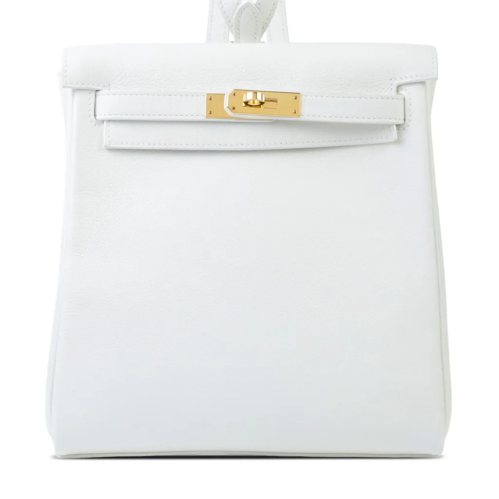 Kelly Ado PM White (01)