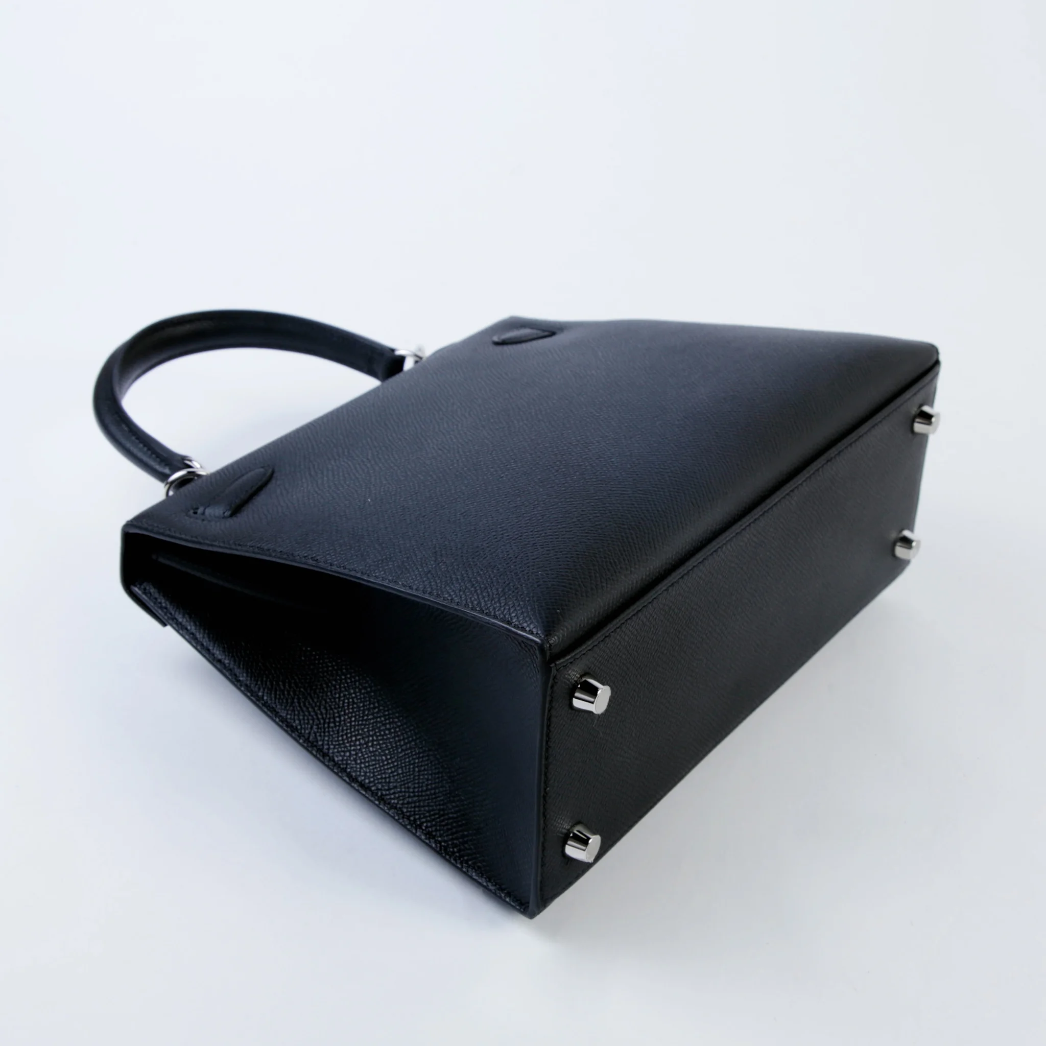https://img.ginzaxiaoma.com/images/20260709/7cbd5c546d4fef65f05b69e461d376fa.webp