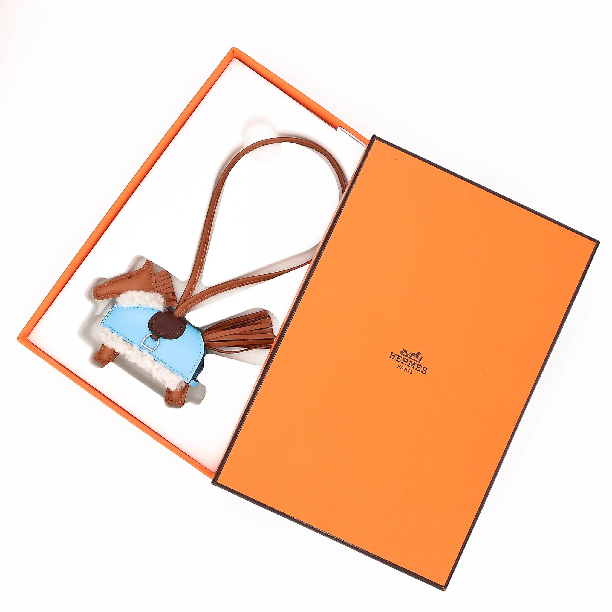 https://img.ginzaxiaoma.com/images/20260722/9fa9cc75a9664046cf4a10db5bfa5bd6.webp