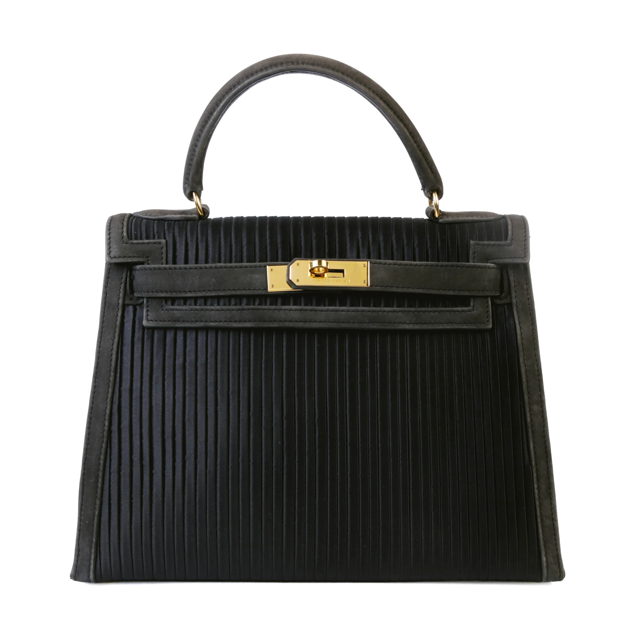Good ( Rank AB) HERMÈS Limited Edition Kelly 28 Sellier Black Doblis Suede Gold hardware Circle W (1993)